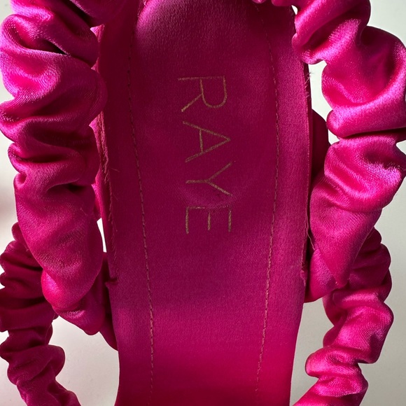 Revolve Raye Kia Heels in HOT PINK Satin Scrunchie Size 8.5 - Picture 3 of 10